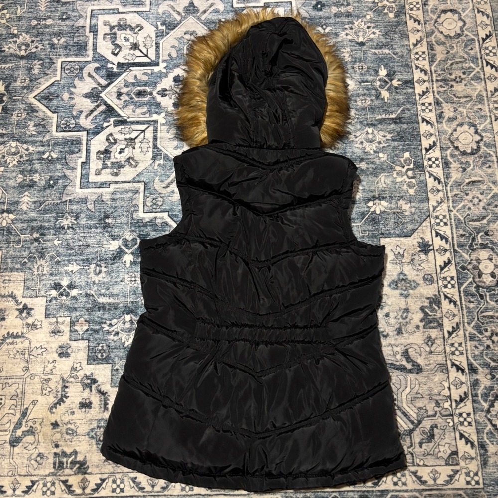 New Canada Weathergear Puffer Vest Women L Black Hooded Faux Fur Trim Trimmed - Picture 2 of 6